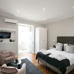 Rua Luciano Cordeiro Bhuiyan Family Host * リスボン