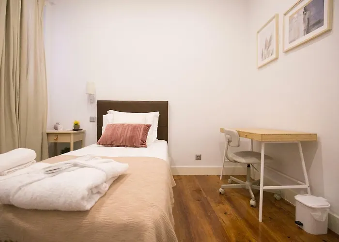 منزل للإقامة Rua Luciano Cordeiro Bhuiyan Family Host Lisboa