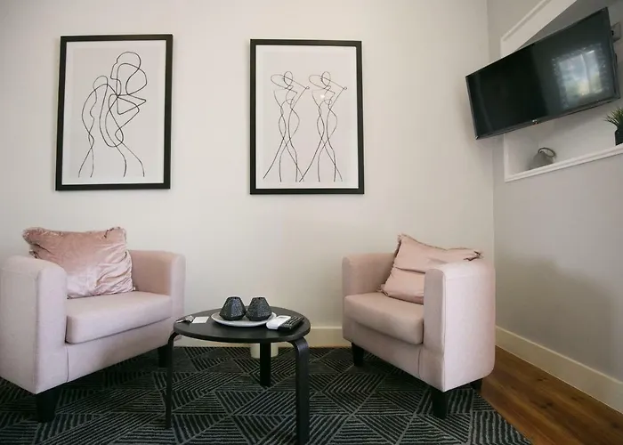 Rua Luciano Cordeiro Bhuiyan Family Host منزل للإقامة Lisboa