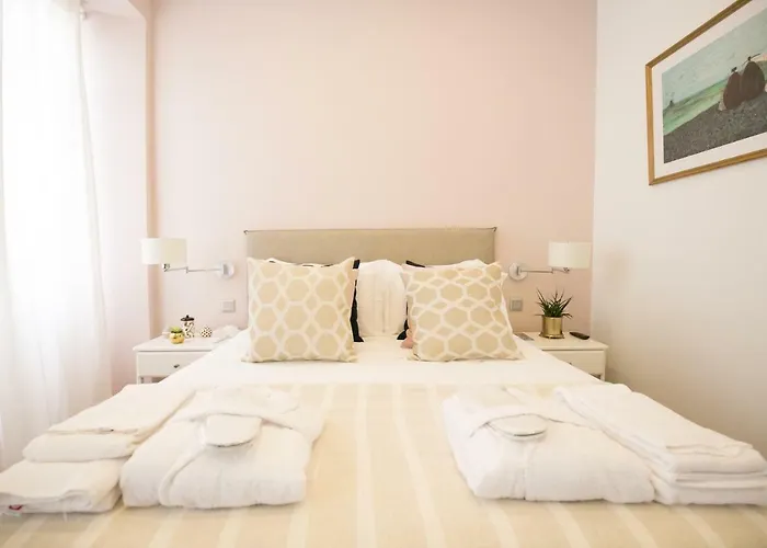 Rua Luciano Cordeiro Bhuiyan Family Host منزل للإقامة Lisboa