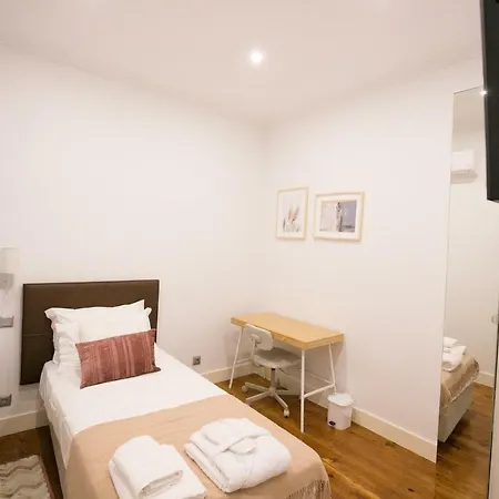 Rua Luciano Cordeiro Bhuiyan Family Host בית אירוח