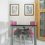 Rua Luciano Cordeiro Bhuiyan Family Host *